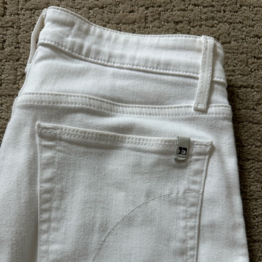 Joe’s High Rise Skinny Ankle W26 White Jeans